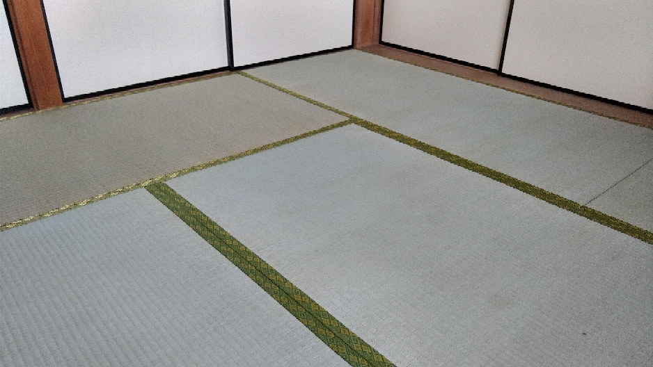 熊本産表を使用して、市営浅原住宅に納品にお伺いしました。