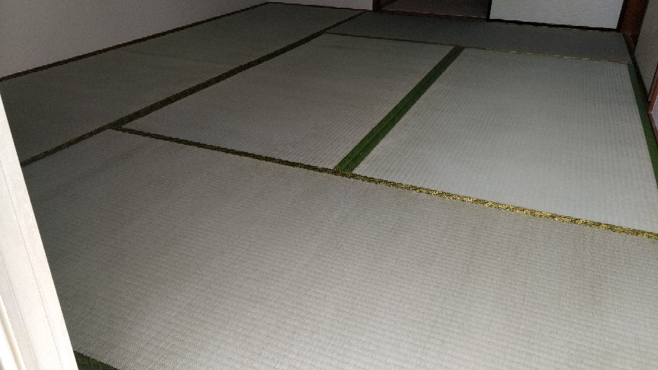 熊本産表を使用して、二宮町の賃貸物件に納品にお伺いしました。