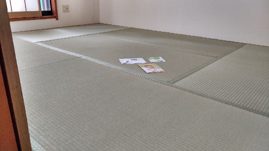熊本産表を使用して表替えしました。