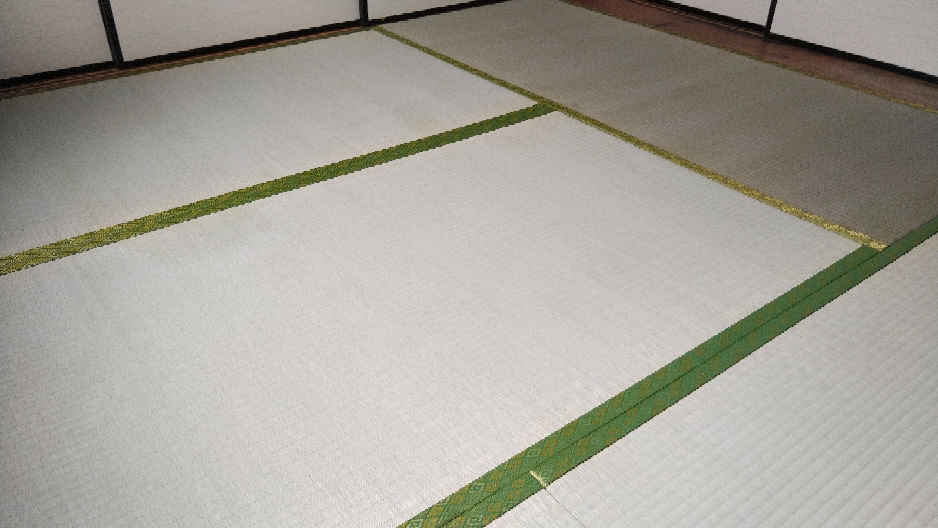 市営久野住宅に新畳の納品をしました。