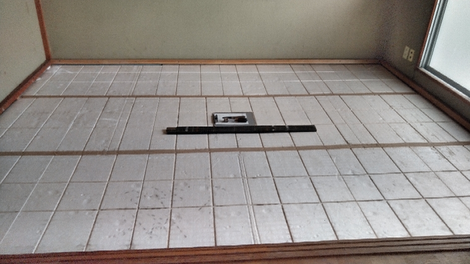 小田原市営住宅の採寸(寸法取り)に行きました。