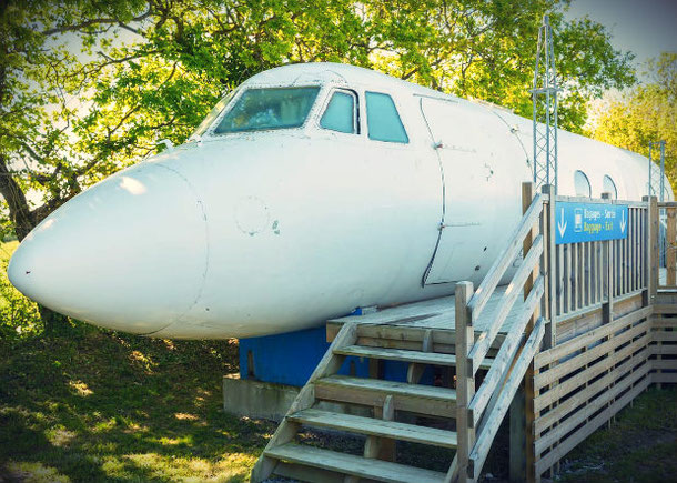 Stay in the airplane apartment in France on Airbnb. Get a discount on your first Airbnb booking