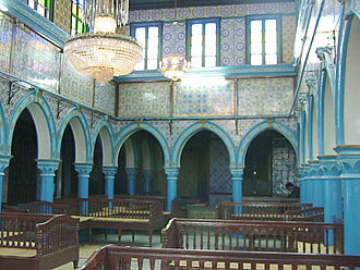 Innenansicht der al-Ghriba Synagoge auf der tunesischen Insel Djerba, spätes 19. Jh.