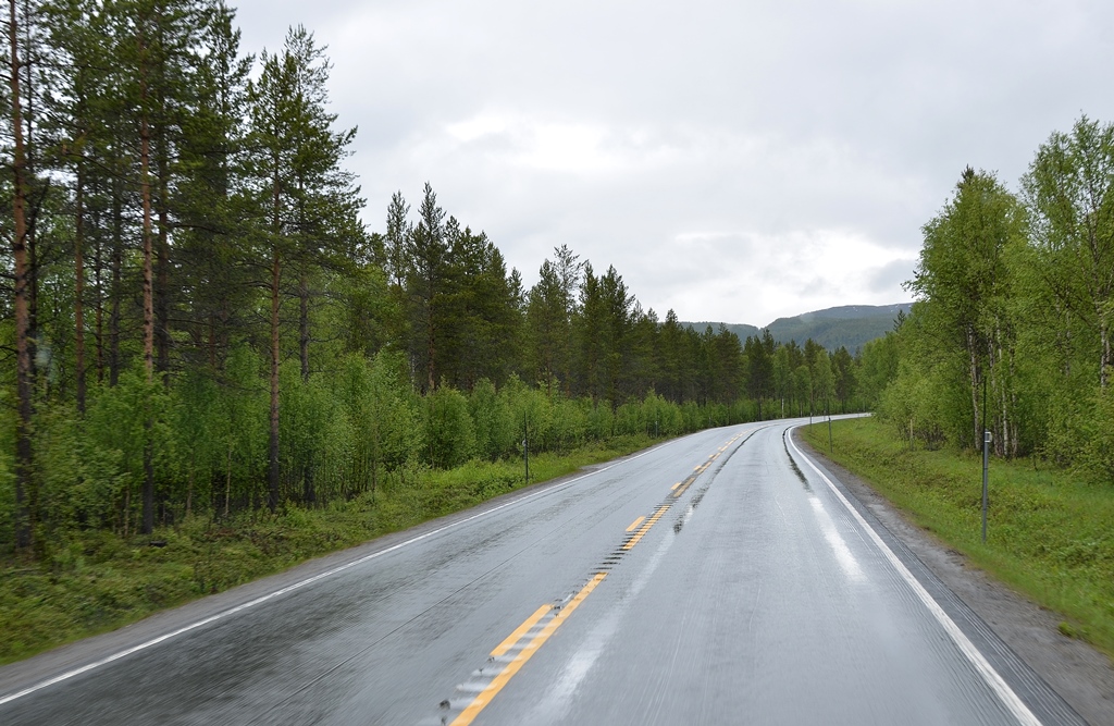 Wir sind wieder auf der Strasse Richtung Nordkapp