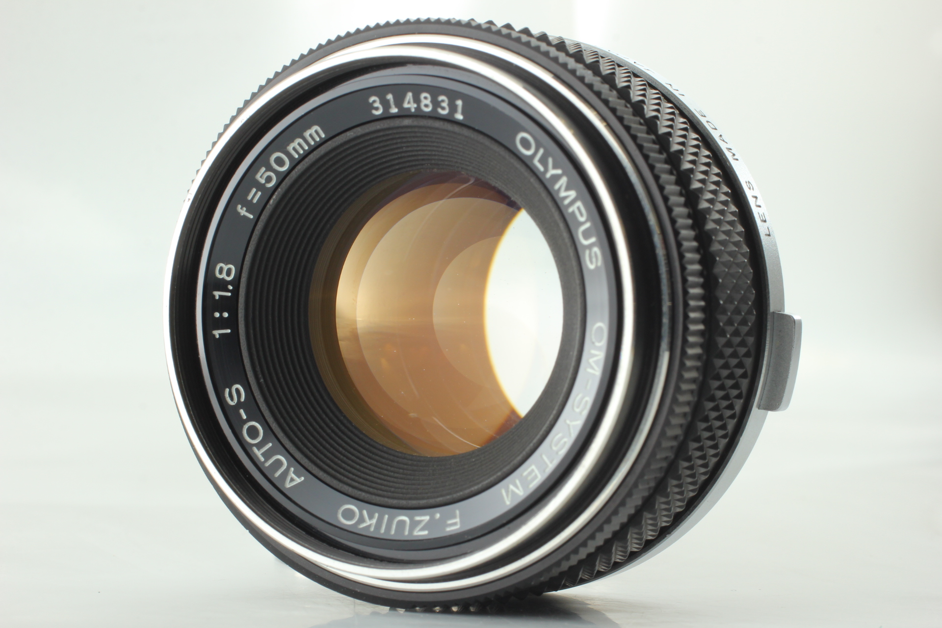 Olympus OM-SYSTEM 50mm F/1.8のうんちくと分解