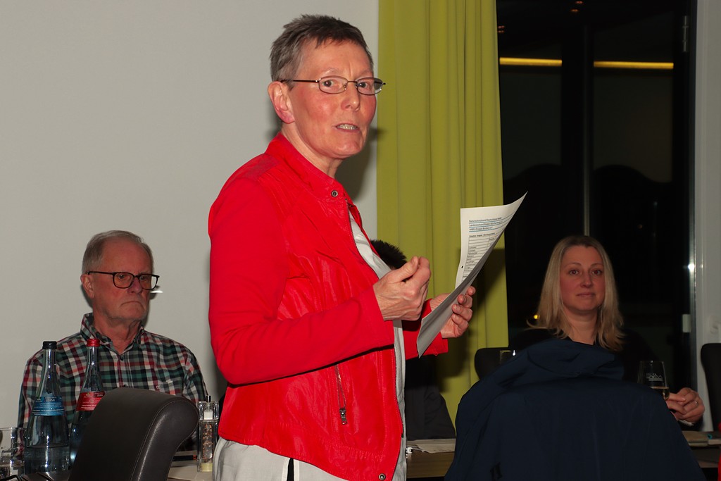 Renate Rosenitsch hat die Zahlen voll im Griff beim NABU Boxberg. Sie wurde als Kassiererin im Amt bestätigt.