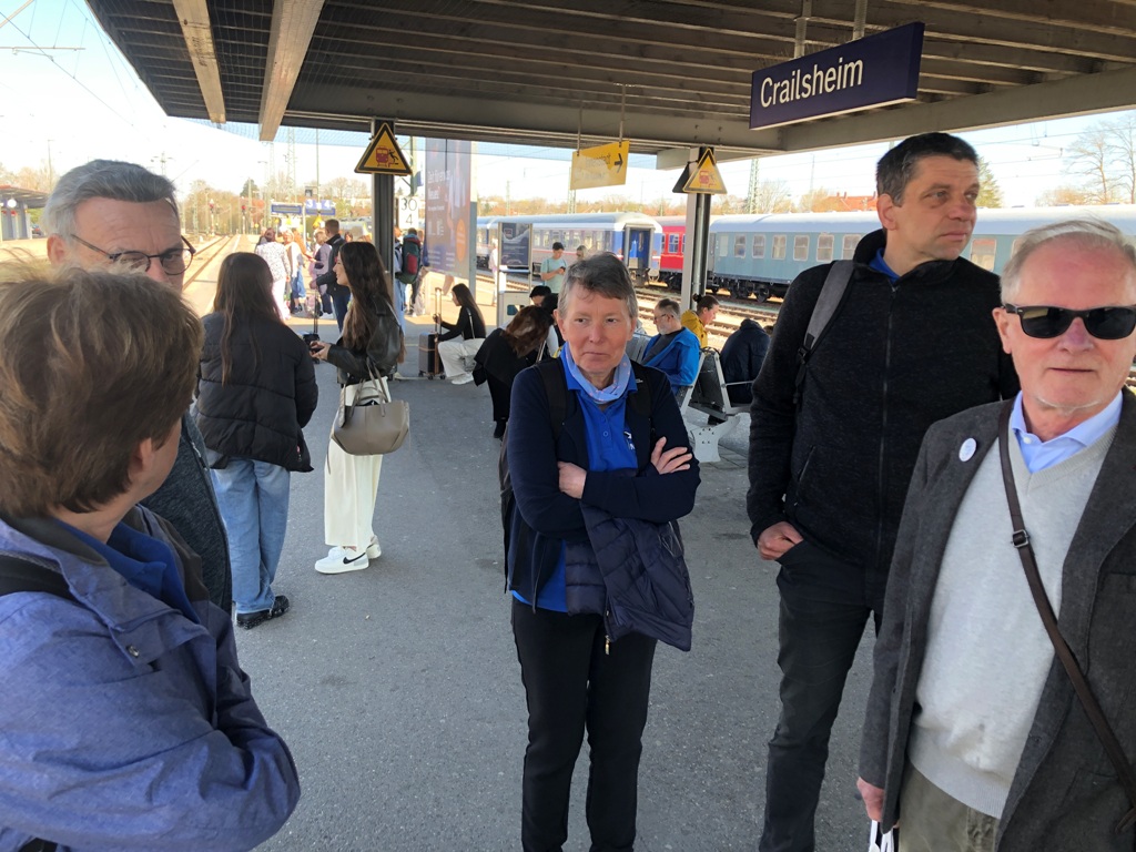 Umstieg in Crailsheim.
