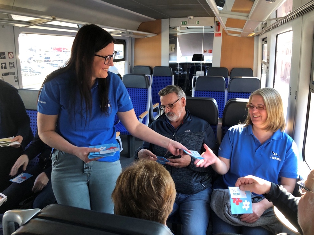 Brezeln für alle im Zug nach Stuttgart.