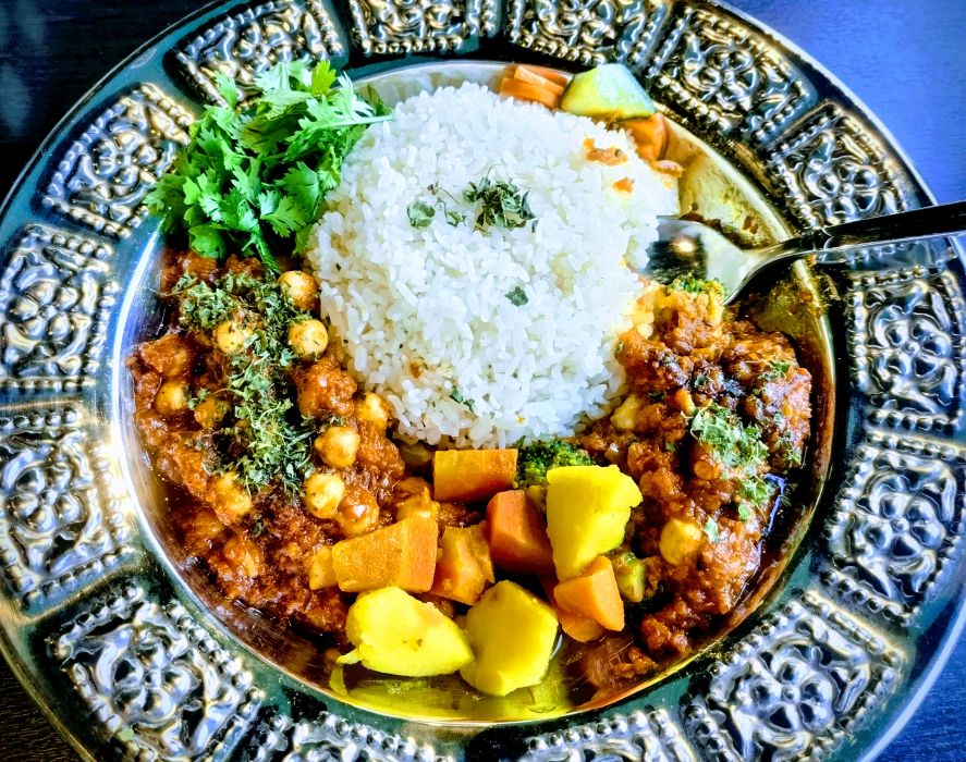 美味しいインドカレー【天竺伽哩AKASHA関目店】