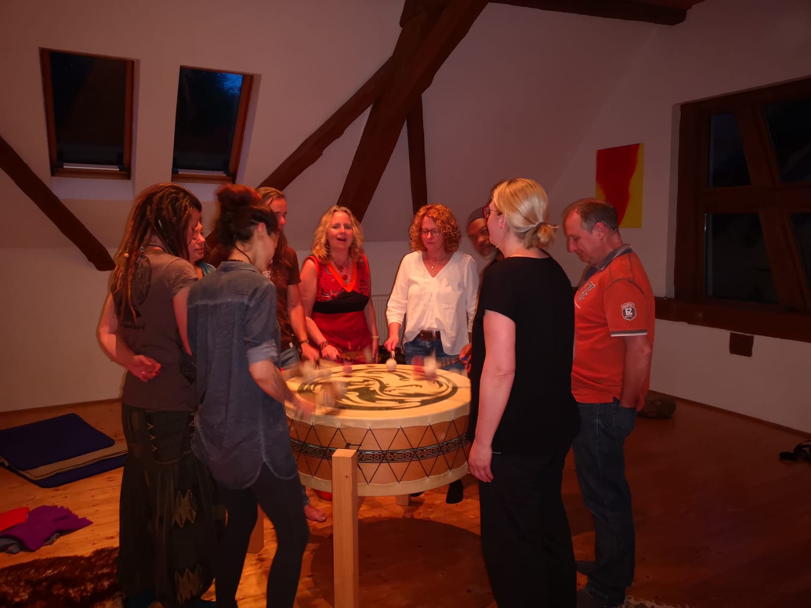 Pow Wow - Gemeinsam Trommeln und Singen