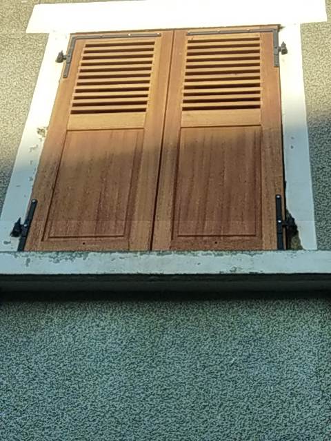 installation de volet bois correze 19
