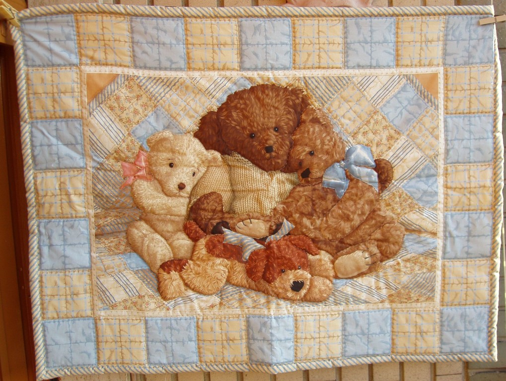 orsetti a nanna  - trapuntina lettino (trapuntatata a mano)