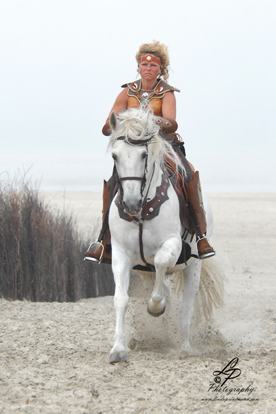 Astrid Engelbart - Amazone - "Back in History" - Fotoshooting auf Juist