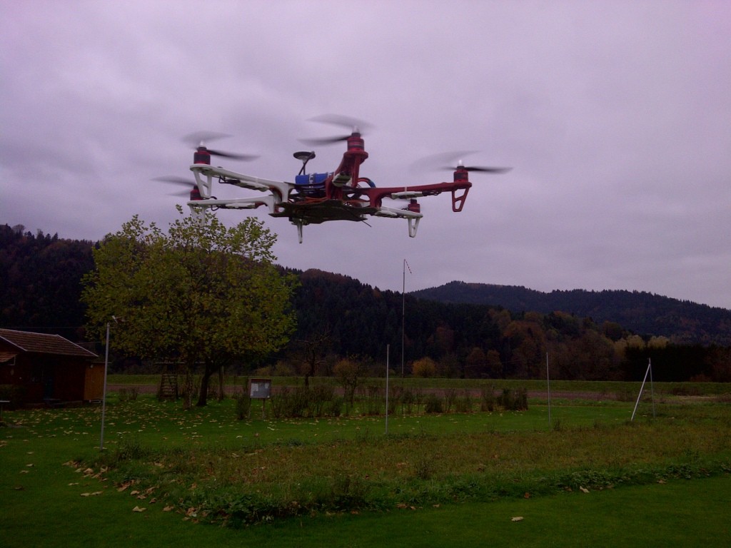 Franz sein Hexocopter beim Erstflug