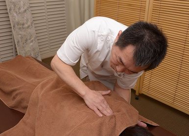 肩こり軽減!肩回りの施術