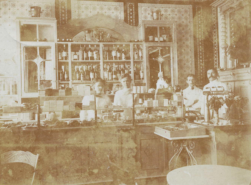 Oranienstüberl Berlin Spandau 1913 - Bierzapfsäule Neusilber Albert Kurtz um 1908
