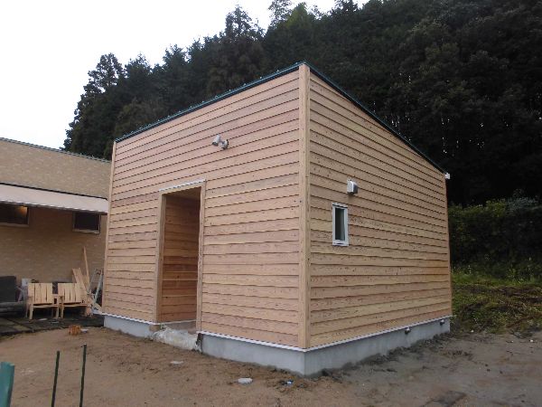 兵庫県篠山市 杉板鎧張りの平屋趣味室 ローコストデザイナーズ住宅 兵庫 岡山