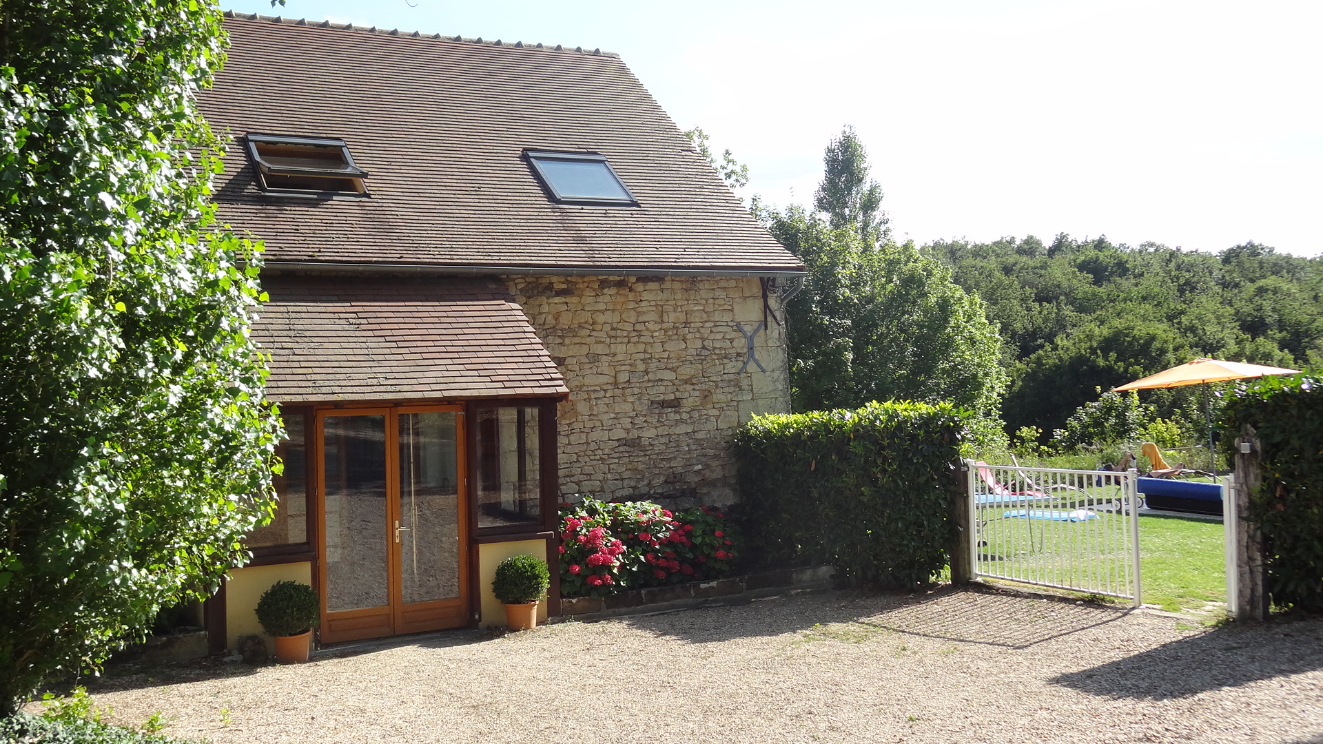 L' entrée du gîte la Grange