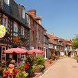 BEUVRON EN AUGE - 28 km