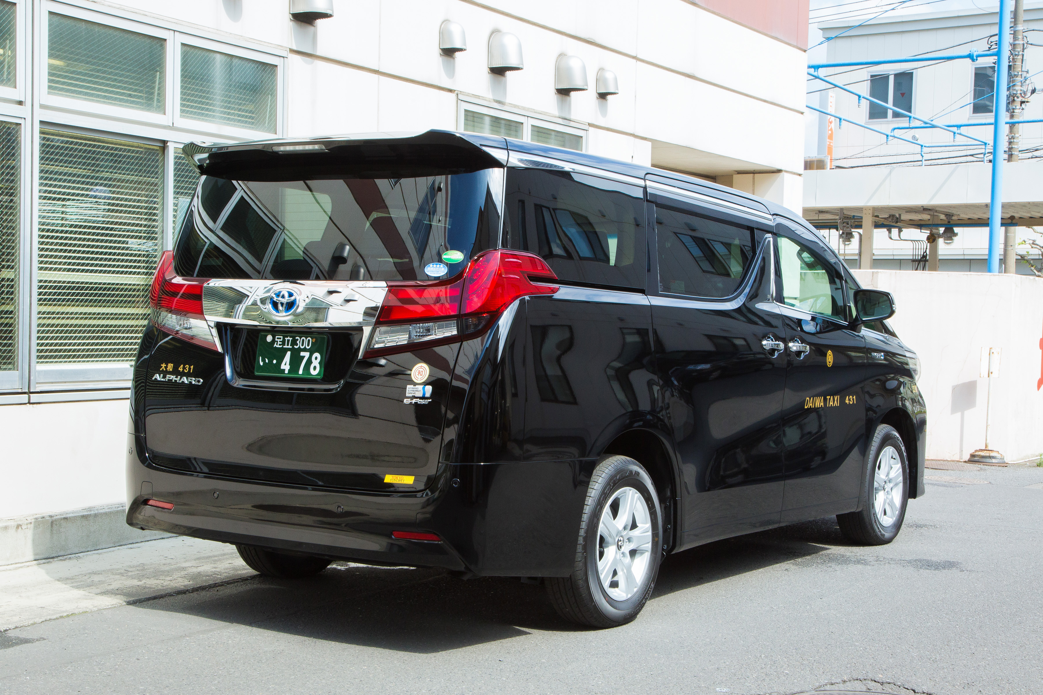 タクシーの洗車 できるタクシードライバー 気をつけるポイントを紹介 大和自動車交通