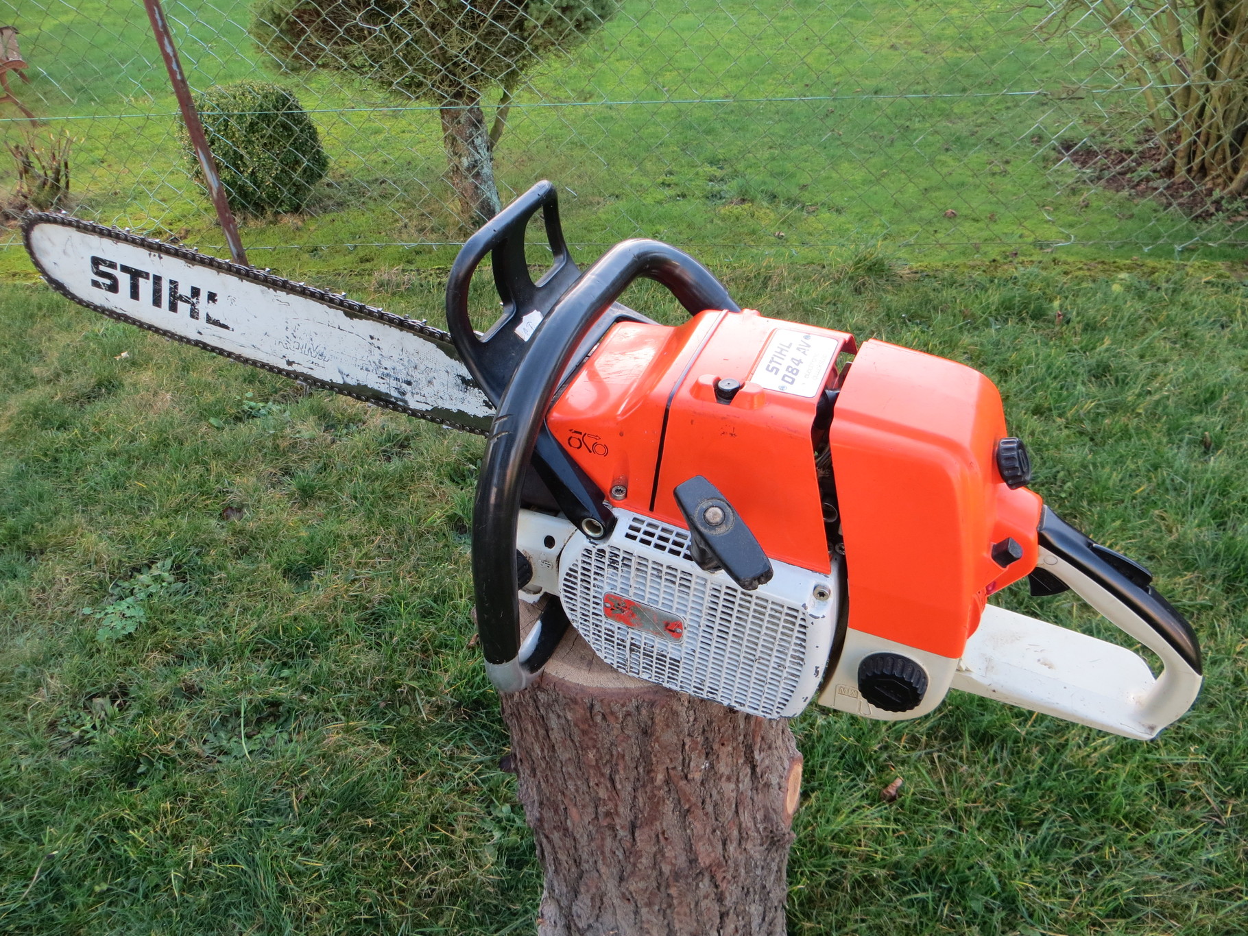Stihl 084 av top