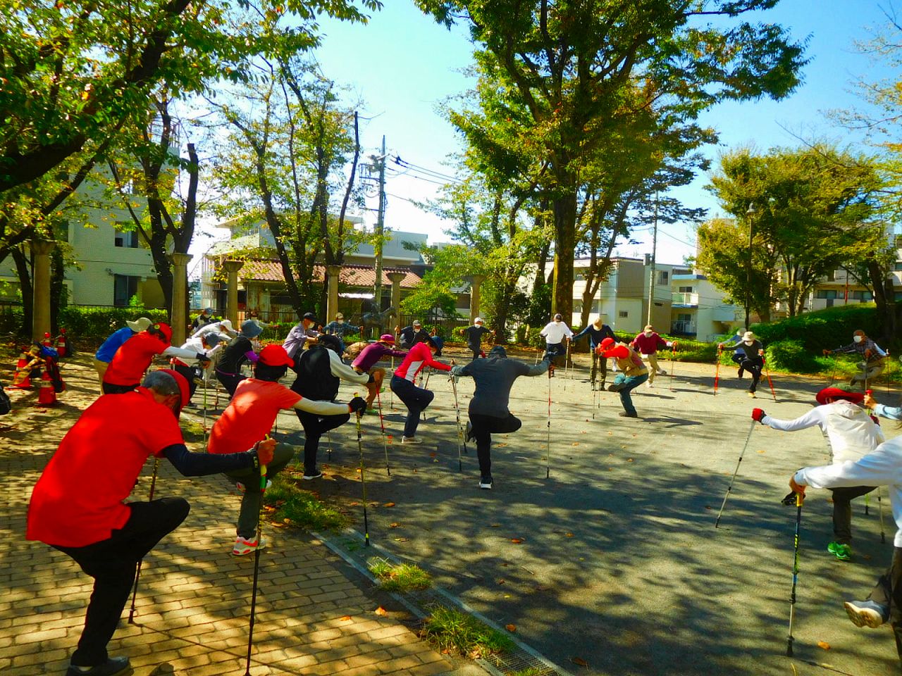 市ヶ尾第三公園でクールダウンし解散