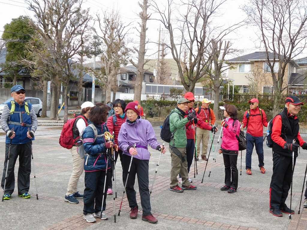 泉田向公園で着替えタイム