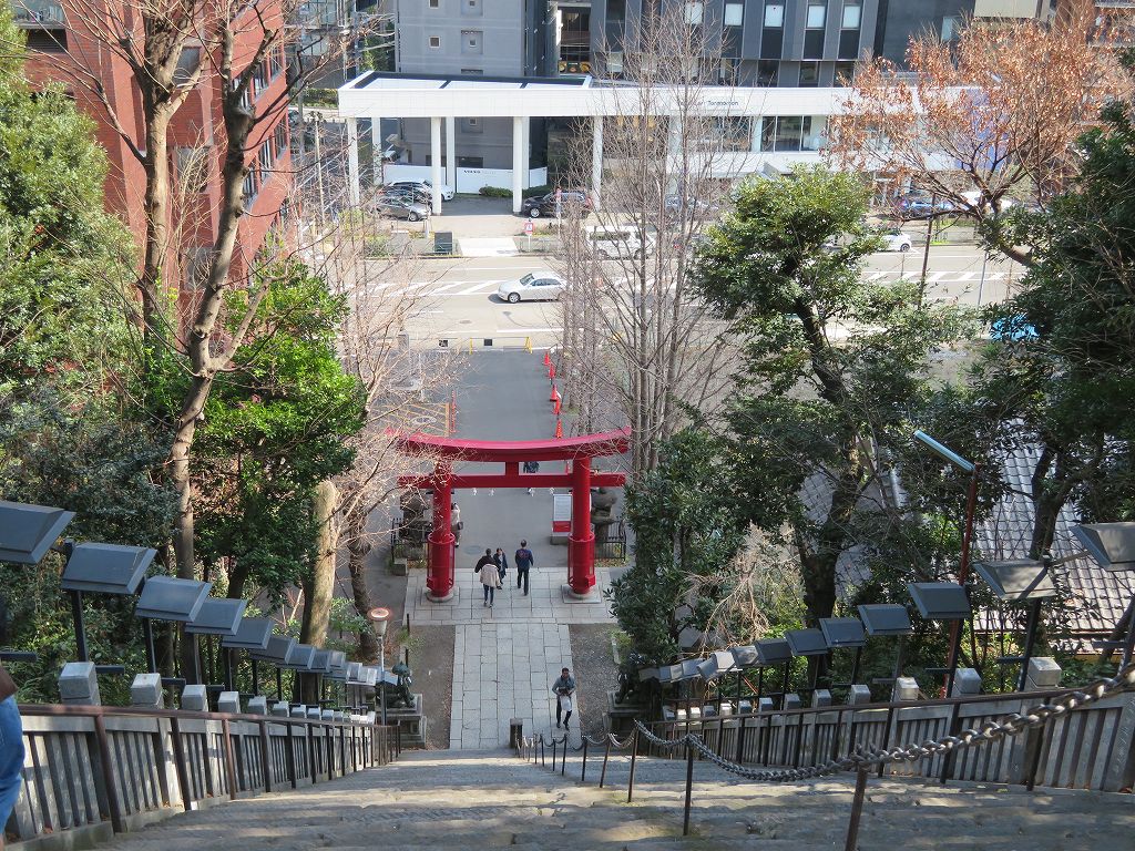 真垣平九郎が馬で登った出世階段