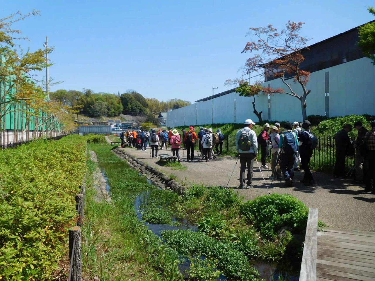 早淵川の手前で休憩