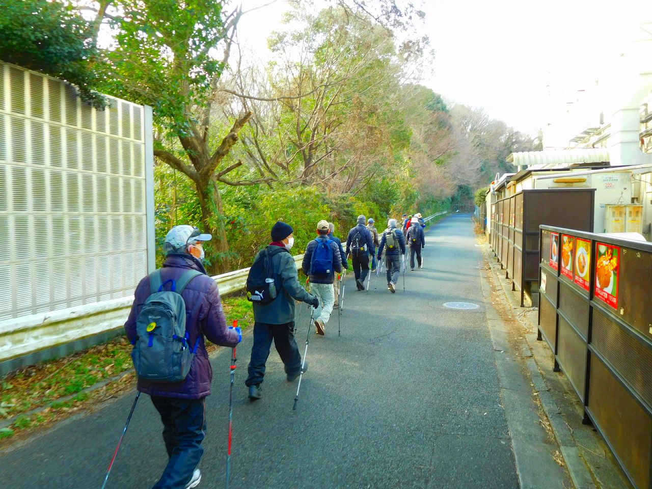 北八朔公園へ向け歩く