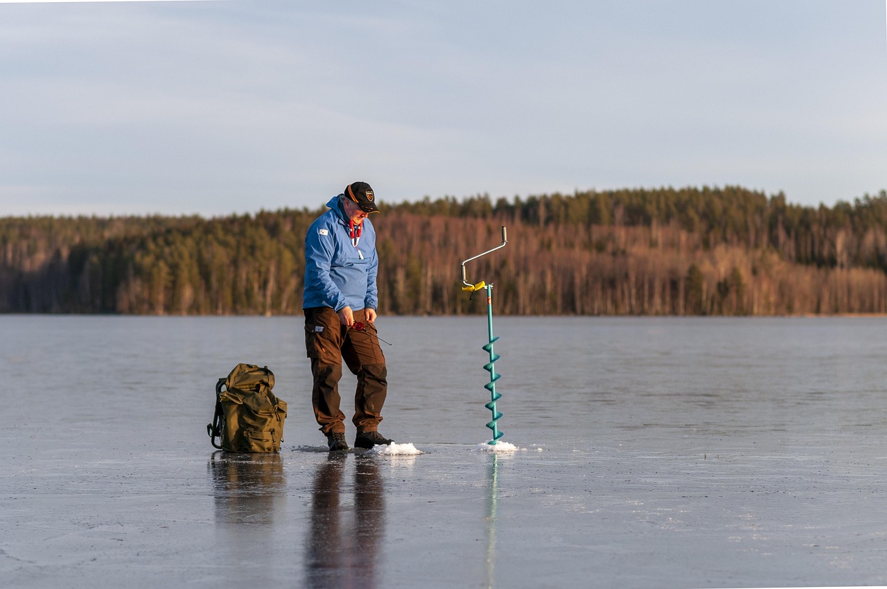 Eisangeln in Lappland – Abenteuer auf dem gefrorenen See