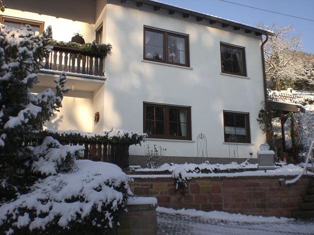 Ferienwohnung Familie Meyerhöfer, Eußerthal, im Winter, verschneit