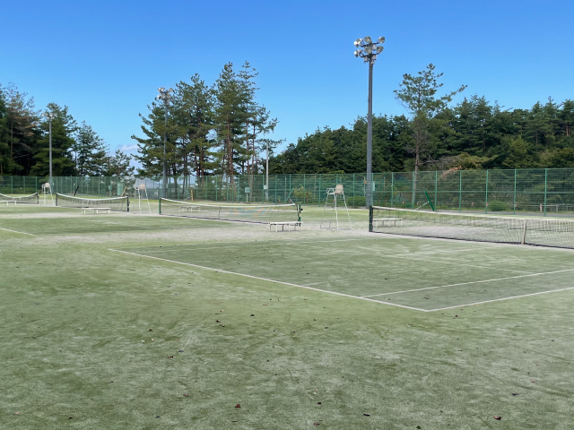 テニスコート