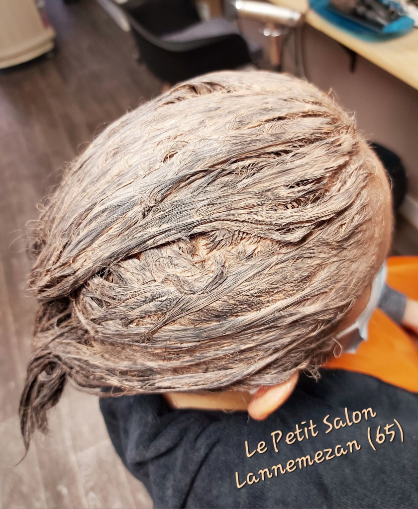 Le Petit Salon, soins rythmobiologiques aux argiles Terre de Couleur à Lannemezan. 