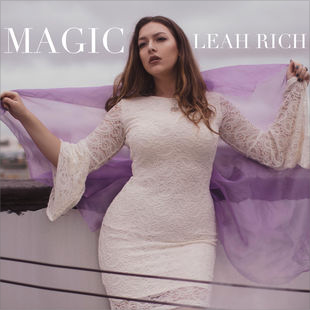 Leah-Rich-Magic