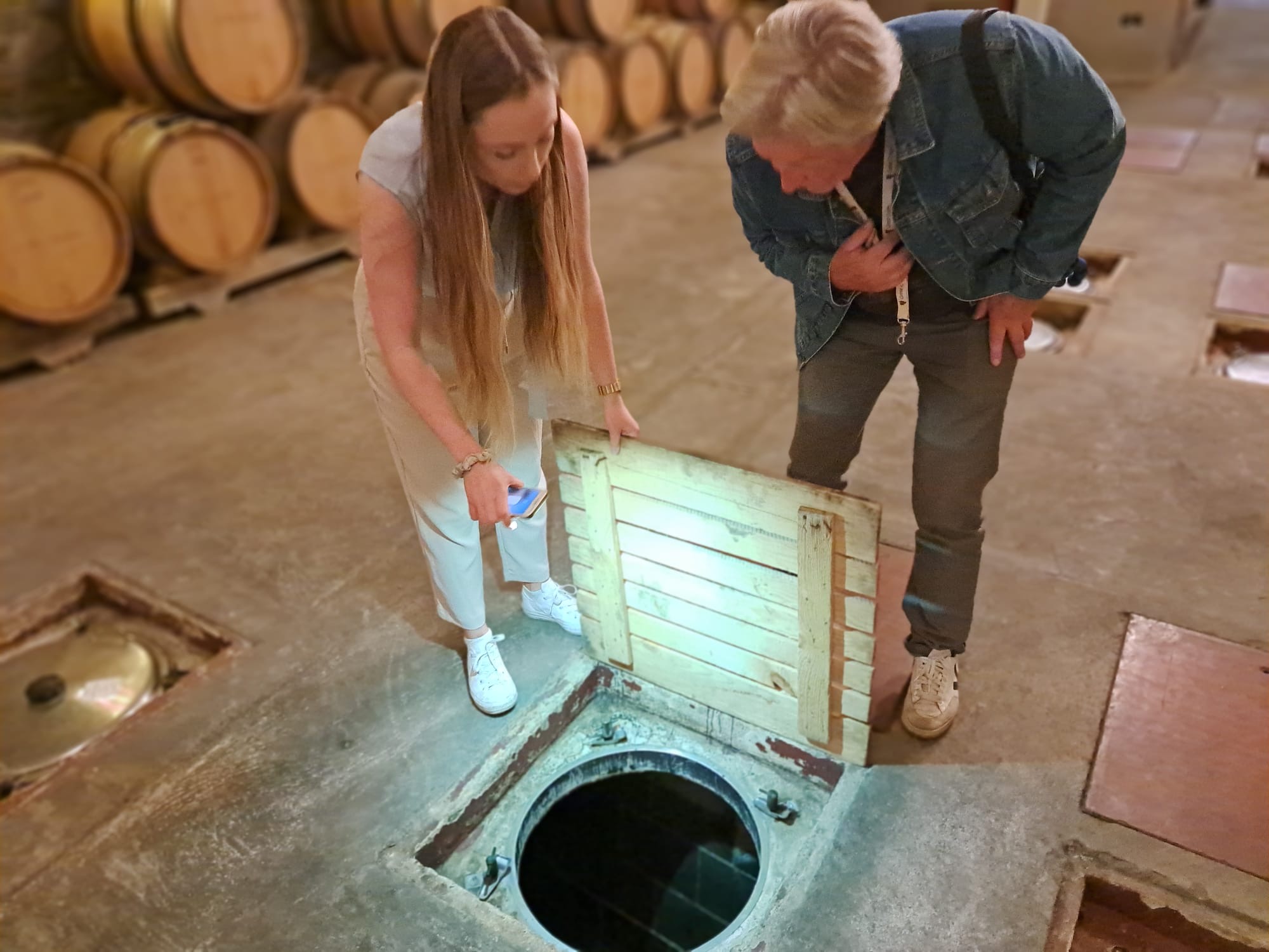 De gistingstanks in Muscadet zijn verplicht met glas bekleed.