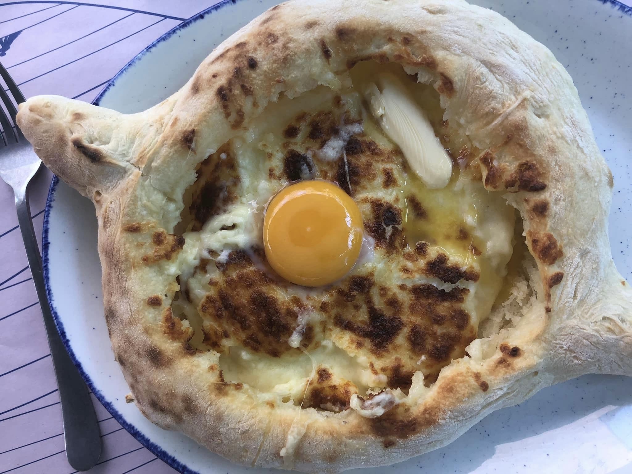 Acharuli Khachapuri, regio Adjara.