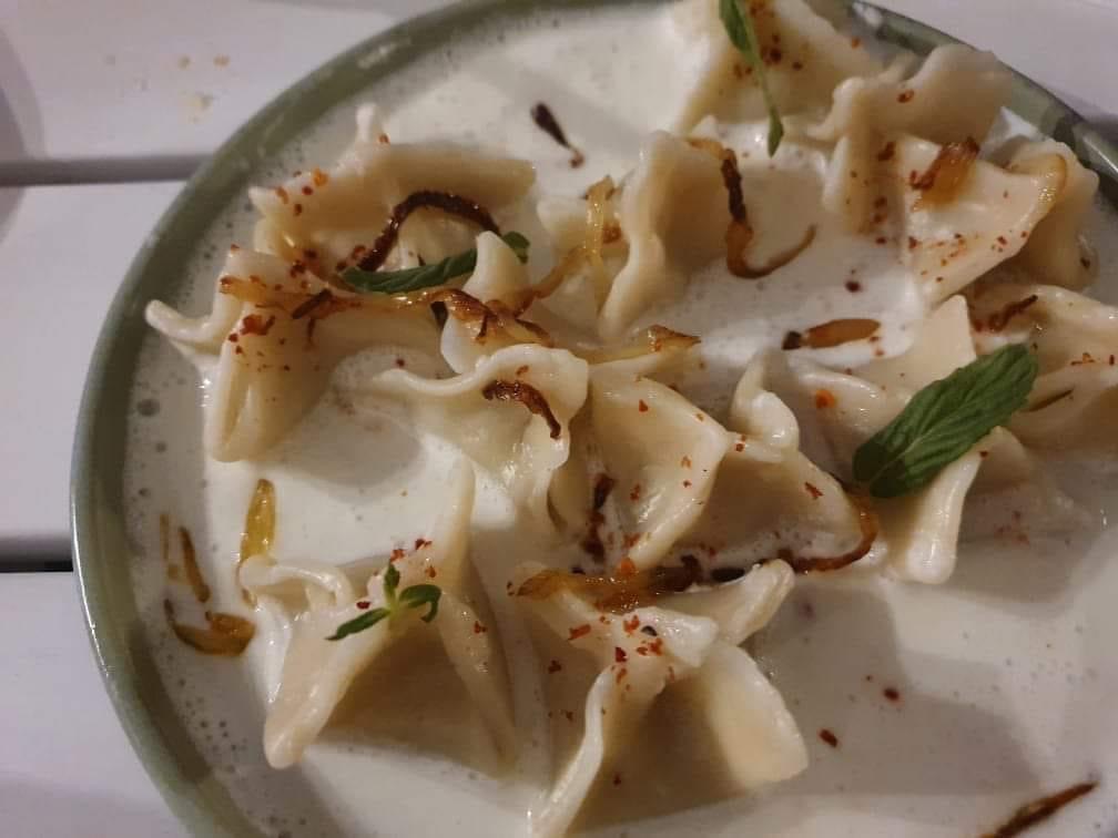 Meskheti (typisch gerecht van Meskheti met slakken)