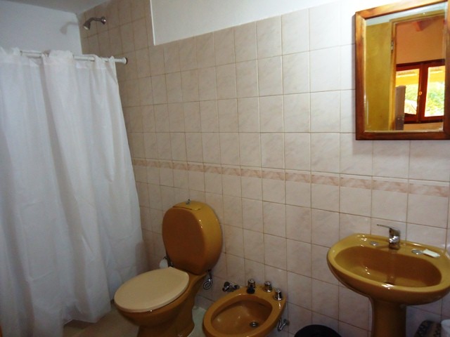  Vista desde puerta baño apto para personas con movilidad reducida