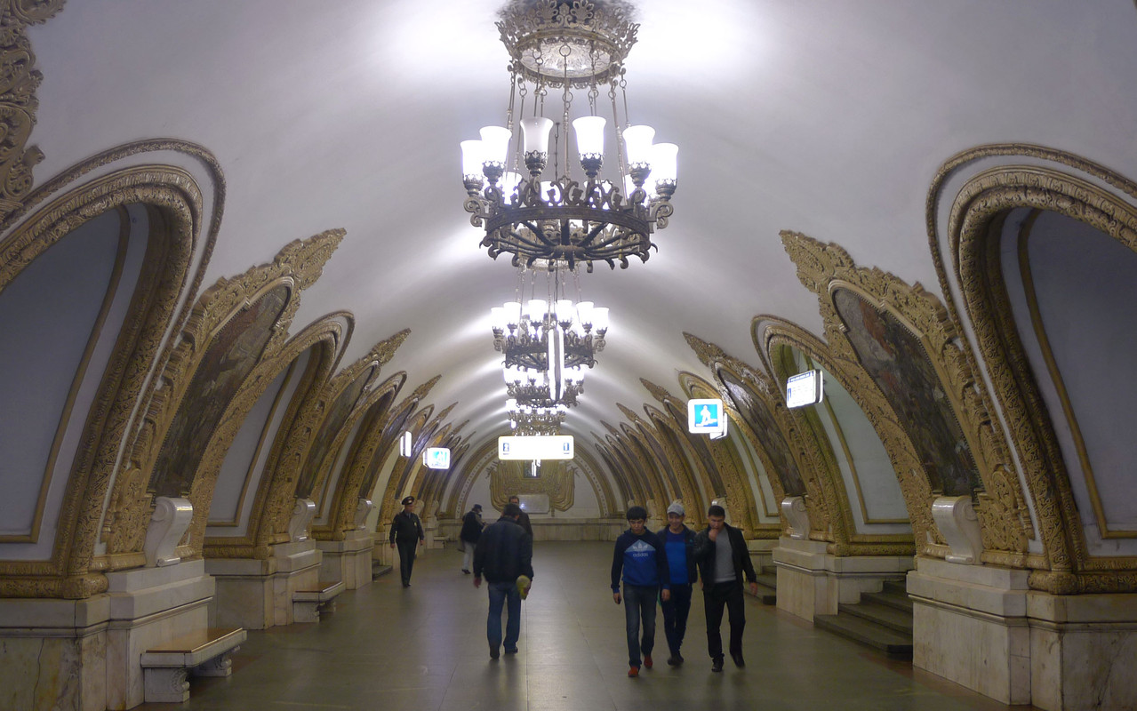 Die berühmte U-Bahn Moskaus