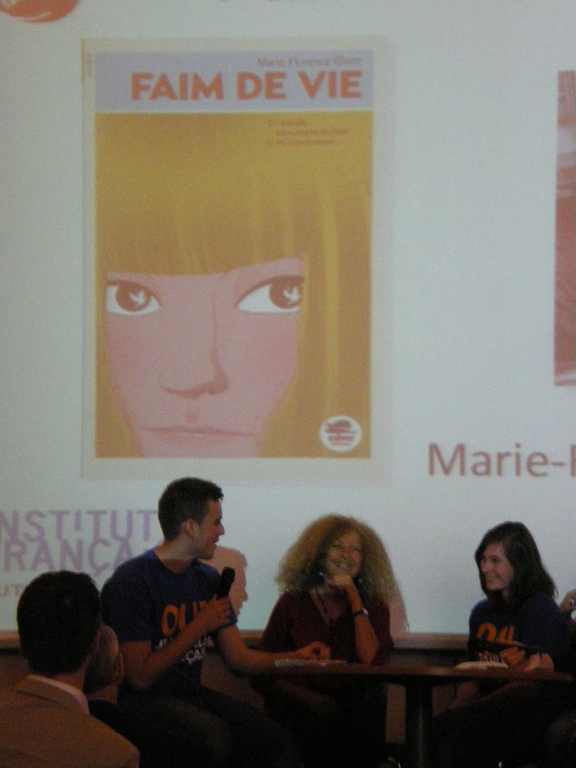 Die strahlende Preisträgerin Marie-Florence Ehret
