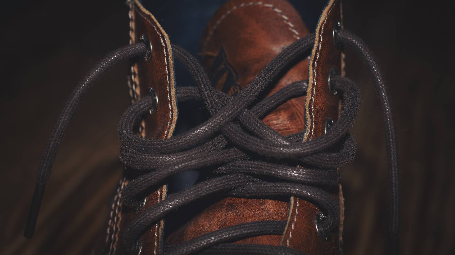Old Brown Shoe (1)