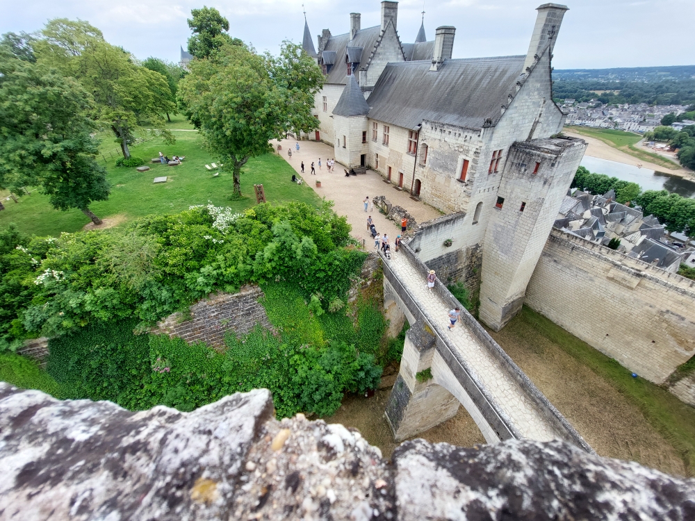 Chinon