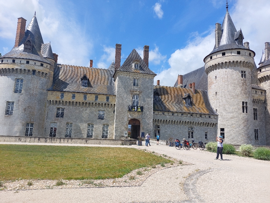 Schloss Sully-sur-Loire