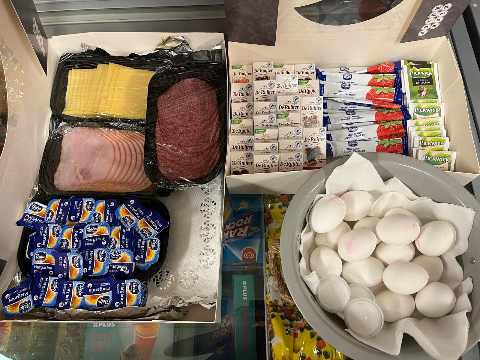 Uitgebreid ontbijt in Het Weidehuis