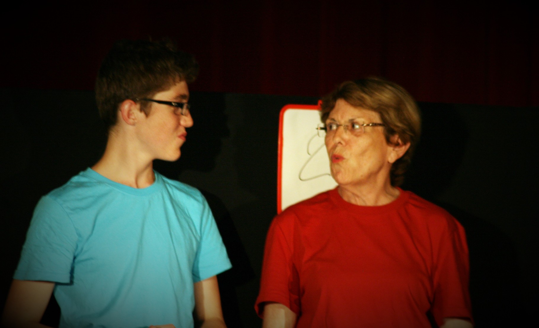 Julien et Odette  _ 45 Seconde, TOP Impro ! (Juin 2014)