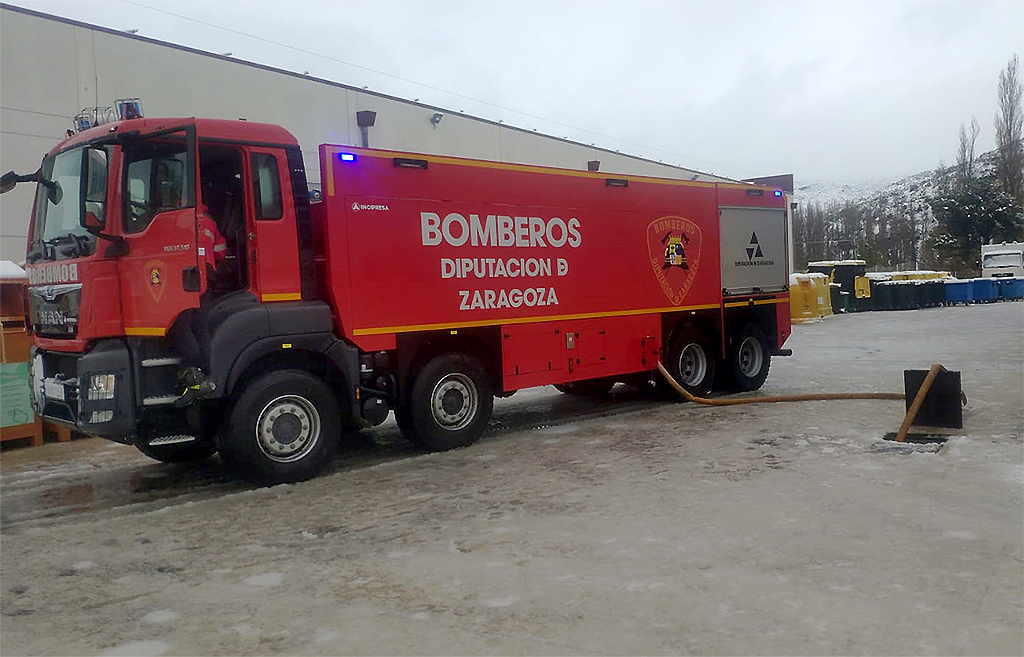 Permiso a los bomberos de la Diputación de Zaragoza para captar agua potable y transportarla a Sos del Rey Católico