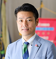 石井　聖博