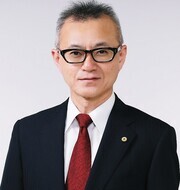 大河　健二