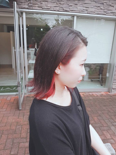 写真はインナーカラーのお客様